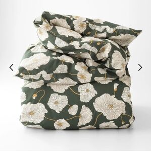 Schoolhouse Queen Duvet Blooming Field